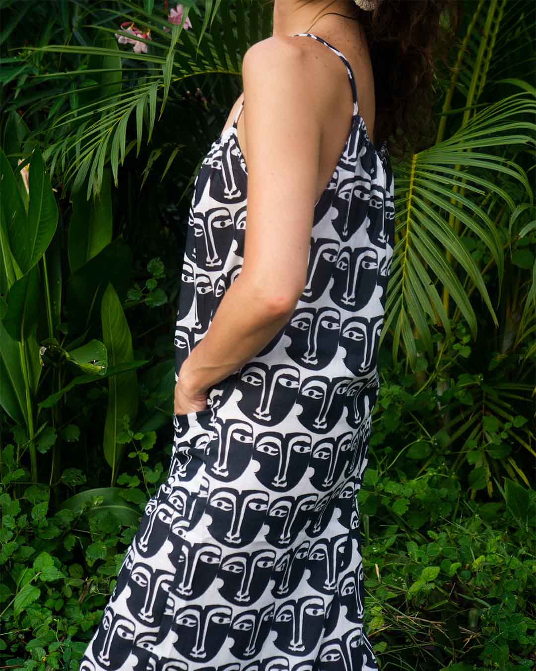 Jumpsuit Caritas de Escama – Enterizo Artesanal de Lino | Hecho por Mujeres en Colombia